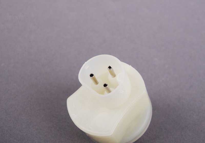 Portalamparas OEM 63131379386 para BMW E32. BMW original.