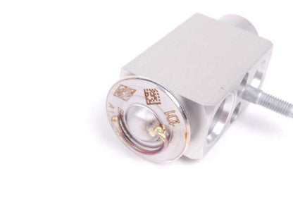 Válvula de expansión OEM 64503452759 para BMW E46 y MINI R55, R56, R57, R58, R59, R60, R61, E83. Compatible con modelos gasolina y diésel. Original BMW y MINI.