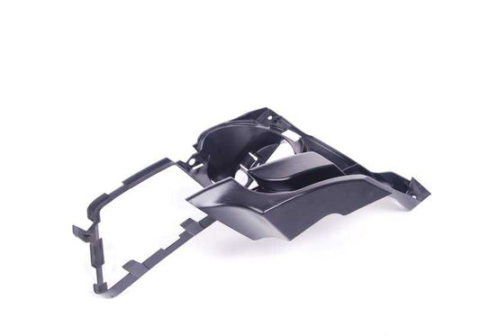 Soporte izquierdo faro antiniebla OEM 51118048773 para BMW E92 y E93 (335i y 335i xDrive). Original BMW.