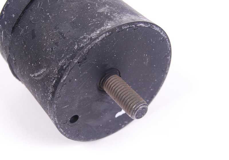 Silentblock de motor OEM 11811138879 para BMW E34 {520i, 525i} con motor M50. Compatible con versiones automáticas y tracción trasera. Original BMW.
