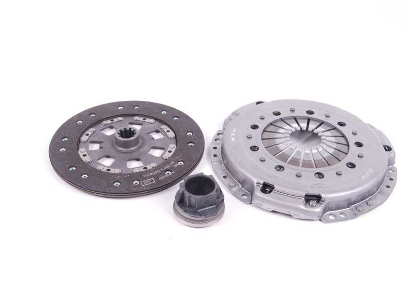 Kit embrague completo OEM 21212228289 para BMW E36 y Z3. Diámetro 240mm. Compatible con todos los modelos E36 (316i, 318i, 320i, 323i, 325i, 328i, M3) y Z3 (1.8, 1.9, 2.0, 2.8, M). Original BMW.