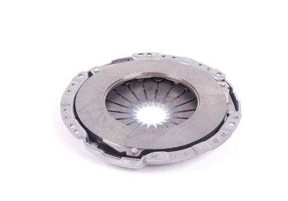 Kit embrague completo OEM 21212228289 para BMW E36 y Z3. Diámetro 240mm. Compatible con todos los modelos E36 (316i, 318i, 320i, 323i, 325i, 328i, M3) y Z3 (1.8, 1.9, 2.0, 2.8, M). Original BMW.