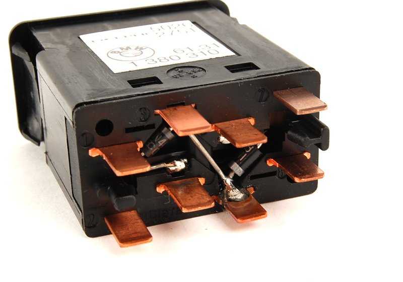 Interruptor aire acondicionado/recirculación OEM 61311380310 para BMW E23, E24, E28, E30. Original BMW.