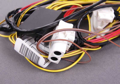 Cableado para faros antiniebla OEM 61129402784 para BMW E36. Original BMW.