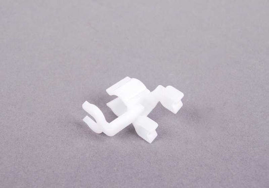 Clip de sujeción OEM 34356787325 para BMW F07, F10, F11, F06, F12, F13, F01, F02, F04. Original BMW.