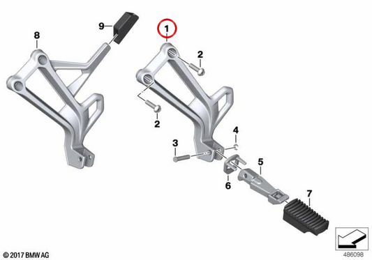 Supporto poggiapiedi posteriore sinistro OEM 46718564827 per moto BMW F 750 GS, F 850 GS, F 900 GS, F 850 GS Adventure, F 900 GS Adventure... e altro. Originale BMW Motorrad.