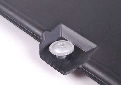 Capa de proteção inferior para BMW E39 (OEM 51718159992). BMW original