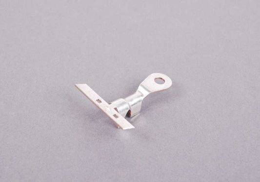 Cable terminal for BMW E81, E82, E87, E88, F20, F21, F52, E30, E36, E46, E90, E91, E92, E93, F30, F31, F34, F35, F32, G26, E28, E34, E39, F07, F06, F12, F13, E32, E38, F01, F02, E31, I01, I12, I15, I20, E84, F25, F15, E85, E86, E89 (OEM 61131382548).