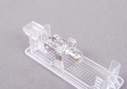 Luz interior habitáculo OEM 63316961999 para BMW E60, E61, F10, F11, E63, E64, F06, F12, F13, E65, E66, F01, F02, F04, E84, E70, E71, E72, E85 y MINI R50, R52, R53, R55, R56, R57, R58, R59, R60, R61. Original BMW y MINI.