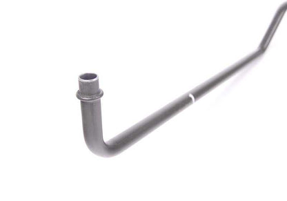Tubo de aceite del radiador (ida) OEM 17221714511 para BMW E39 520i con cambio automático. Compatible con modelos fabricados entre 1996 y 2003. Original BMW.