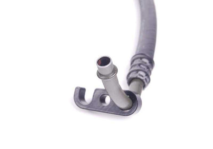 Tubo de retorno del radiador de aceite OEM 17221714512 para BMW E39 (520d, 525d, 530d). Original BMW.