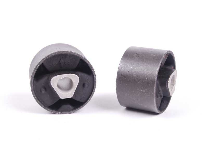 Silentblocks de goma OEM 31129058818 para BMW E28 520i, 524d, 524 TD, 525e. Repuestos originales BMW. Ideal para soportes de suspensión o chasis delanteros.