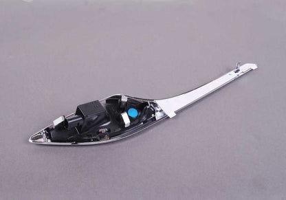 Right lateral intermittent light OEM 63137303244 for BMW E89. Original BMW.