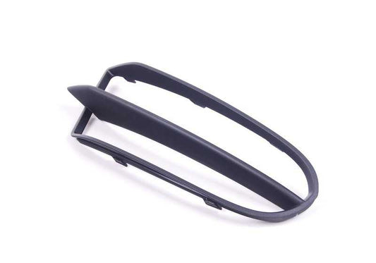 Right air intake grille OEM 51118050586 for BMW E92 (3 Series Coupe). Original BMW.