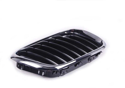 Rejilla de adorno delantera derecha OEM 51138402646 para BMW X5 E53. Original BMW.