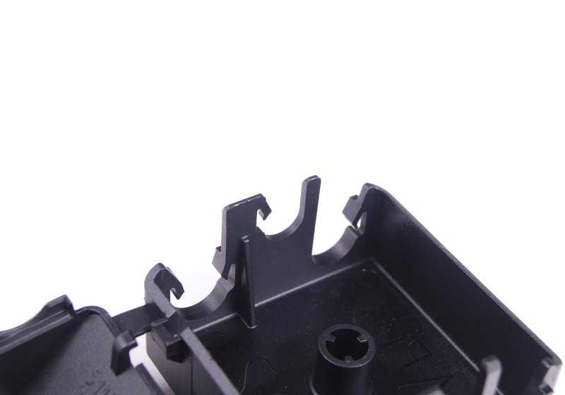 Soporte conector eléctrico OEM 61139249146 para BMW F20, F21, F22, F87, F30, F34, F35, F32, F33, F36, F90, G30, G31, G38, G32, G11, G12, F91, F92, F93, G14, G15, G16, F39, F97, G01, G08, F98, G02, F95, G05, G18, F96, G06, G07, G29. Original BMW.