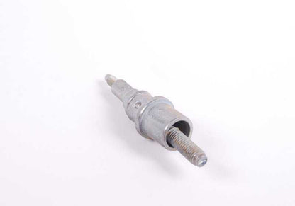 Espárrago de culata OEM 11127558451 para BMW E81, E87, E88, E90, E91, E92, E93, F01, F02, F03, F04, F10, F11, F12, F13, F20, F21, F22, F23, F30, F31, F32, F33, F34, F35, F36, F46, X1 E84, X3 F25, X4 F26, Z4 E89. Original BMW.