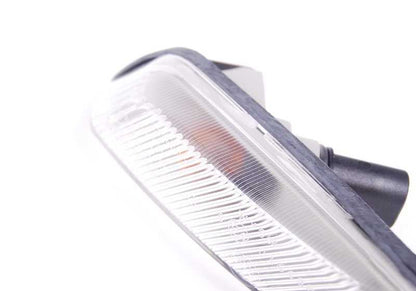 Indicador de dirección adicional derecho blanco OEM 63132493614 para BMW Z3, E36. Original BMW.