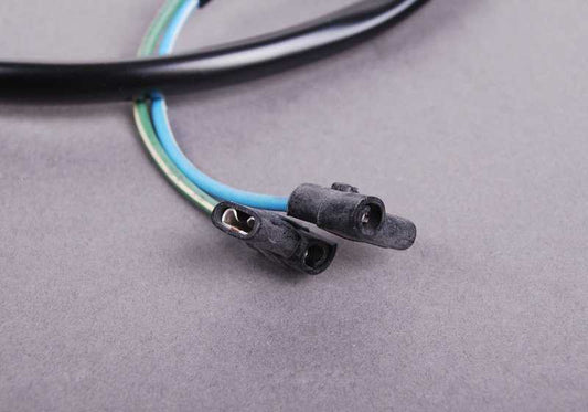 Cabo do sensor reverso OEM 23141220284 para BMW E30 320i, 320is, M3 (incl. Versões GR.A/DTM e GR.N). Compatível com caixas de troca manual. BMW original.