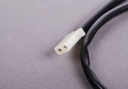 Cabo do sensor reverso OEM 23141220284 para BMW E30 320i, 320is, M3 (incl. Versões GR.A/DTM e GR.N). Compatível com caixas de troca manual. BMW original.