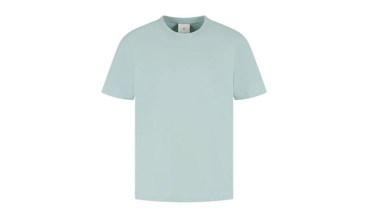 Camiseta original BMW T-Shirt Arc azul unisex, diseño con logotipo BMW frontal y marca en la espalda. Algodón 100%, tallas XS a XXL. OEM 80145B5F4D5. Para fans y conductores de todos los modelos BMW. Producto original BMW.