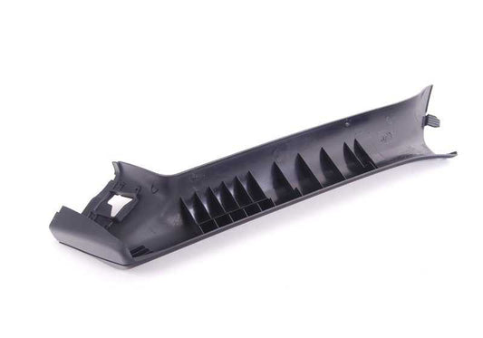 Embellecedor derecho del parabrisas OEM 51437016668 para BMW Z4 E85 {Modelos: 2.0i, 2.2i, 2.5i}. Original BMW.