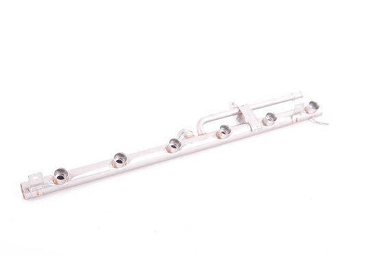 Zusätzliches Luftrohr für BMW 3 E46 -Serie (OEM 13417833597). Original BMW