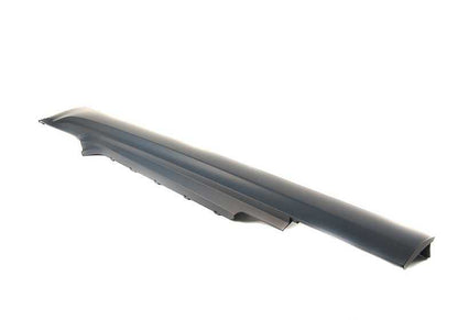 Moldura talonera izquierda imprimada OEM 51778045421 para BMW E92, E93. Recambio original BMW.