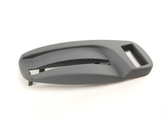 Embellecedor exterior izquierdo OEM 52108267503 para BMW E46. Original BMW.