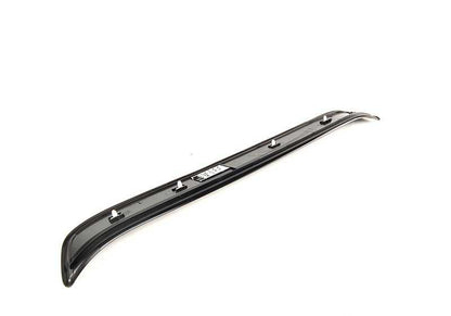 Embellecedor entrada delantera izquierda OEM 51477060279 para BMW E90, E90N, E91, E91N. Original BMW.