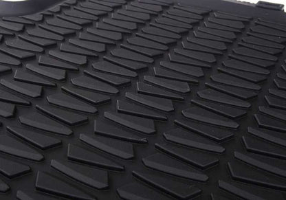 Rear carpets all time anthracite OEM 51472336795 for BMW X1 E84 (09/2008 - 06/2015). Original BMW.