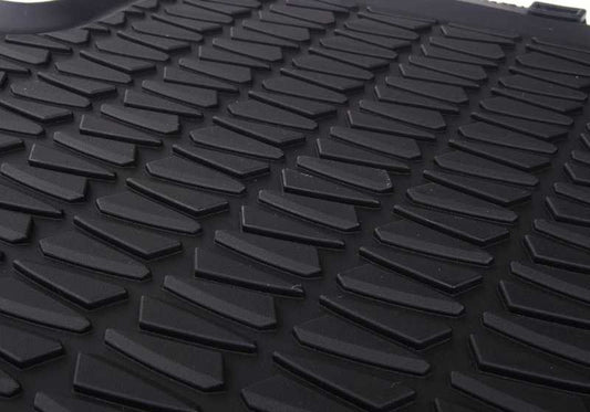 Rear carpets all time anthracite OEM 51472336795 for BMW X1 E84 (09/2008 - 06/2015). Original BMW.