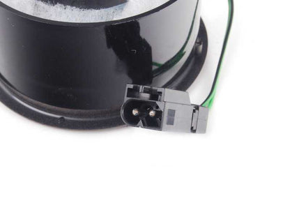 Altavoz OEM 65138357674 para BMW E36. Compatible con sistemas HiFi originales. Repuesto original BMW, ideal para mejorar sonido en vehículos con equipo de serie. Calidad garantizada por BMW.