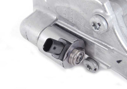 Bomba de vacío OEM 32416788906 para BMW F07, F01, F02. Original BMW.