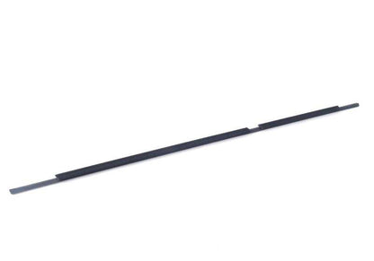 Tapa exterior izquierda de marco puerta OEM 51348251595 para BMW X5 E53 (modelos 3.0d y 3.0i) de 2001 a 2006. Color negro. Pieza original BMW.