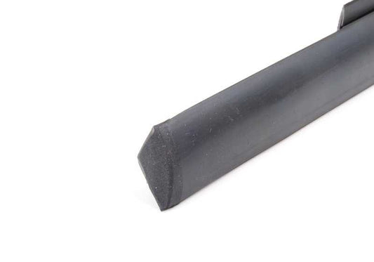 Tampa externa direita para BMW X5 E53 (OEM 51348251596). BMW original