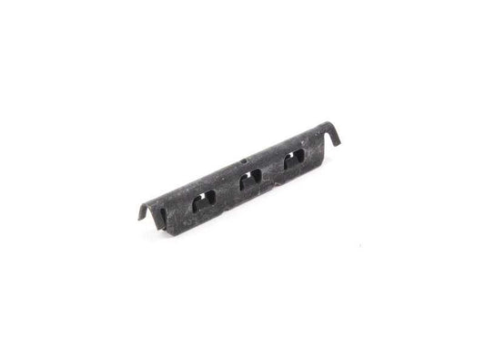 Grampo para BMW E53 (OEM 51327000629). BMW originais.