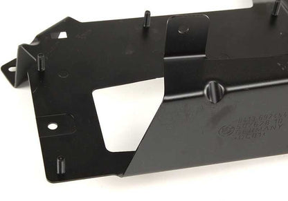 Soporte para unidad de control telemático OEM 84136924546 para BMW E39. Original BMW.
