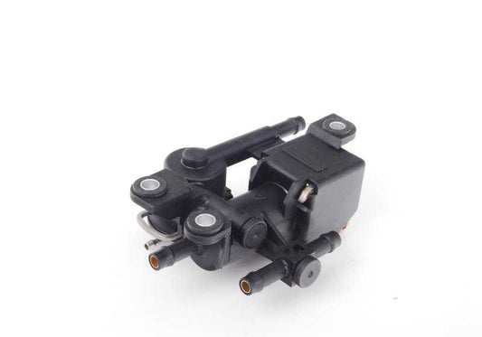 Válvula 3/2 vías OEM 13311438795 para BMW E46. Pieza del sistema de combustible (combustible/vacío). Original BMW.