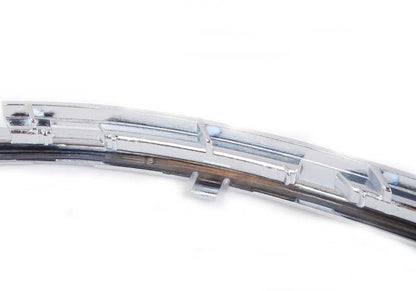 Tapa embellecedora derecha cromada OEM 51117005972 para BMW Serie 5 E39 (todos los modelos compatibles). Pieza original BMW.