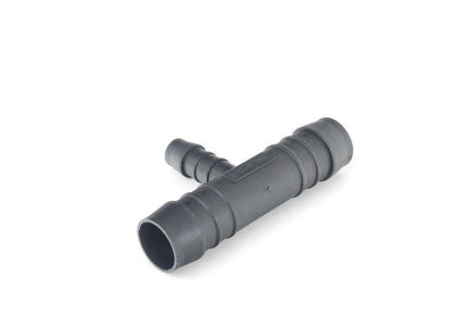 Conector en T (refrigeración) OEM 64118367832 para BMW E30. Pieza original BMW. Ideal para sistemas de refrigeración y agua en modelos clásicos.