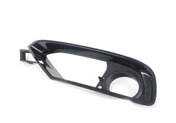Rejilla derecha abierta OEM 51117279702 para BMW Serie 3 F30, F31 (modelos compatibles). Original BMW.