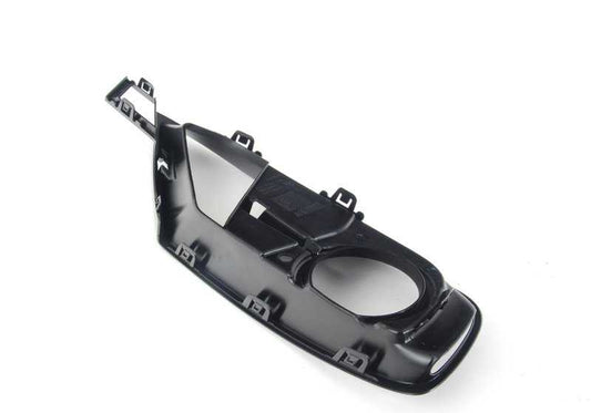 Rejilla delantera izquierda parcialmente abierta OEM 51117300739 para BMW F30 y F31. Original BMW.