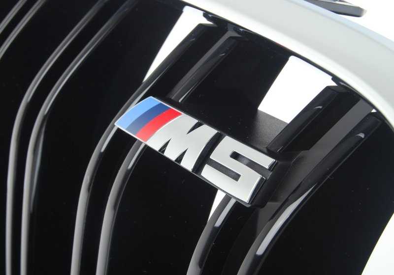 Rejilla decorativa delantera izquierda OEM 51138057223 para BMW F10 M5 (2011-2016). Original BMW.