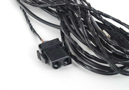 Cableado para luz del compartimento del motor OEM 61129401873 para BMW E36. Original BMW.