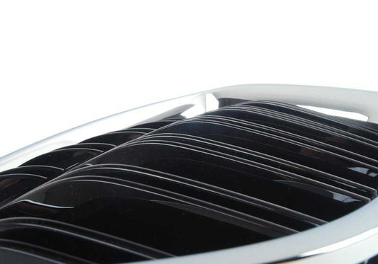 RIGHT FRONT EMBELLEDOR GRACE OEM 51138057224 for BMW F10. Original BMW.