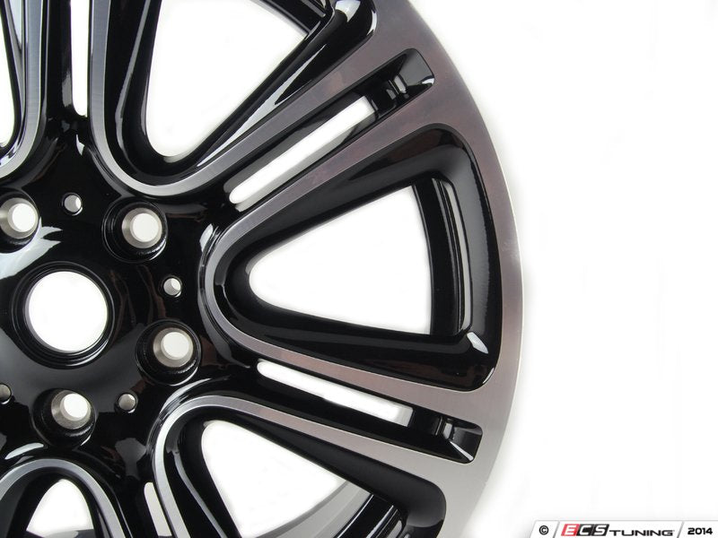 Jante de liga leve 18" 7.5J ET52 Twin Spoke R135 bicolor preto/polido OEM 36109808516 para MINI Countryman R60, Paceman R61... e muito mais. MINI originais.