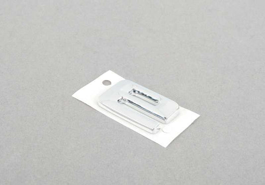 Letra "E" del emblema trasero OEM 51141916138 para BMW E30 y E28. Pieza original para restaurar insignias originales en modelos clásicos. Original BMW.