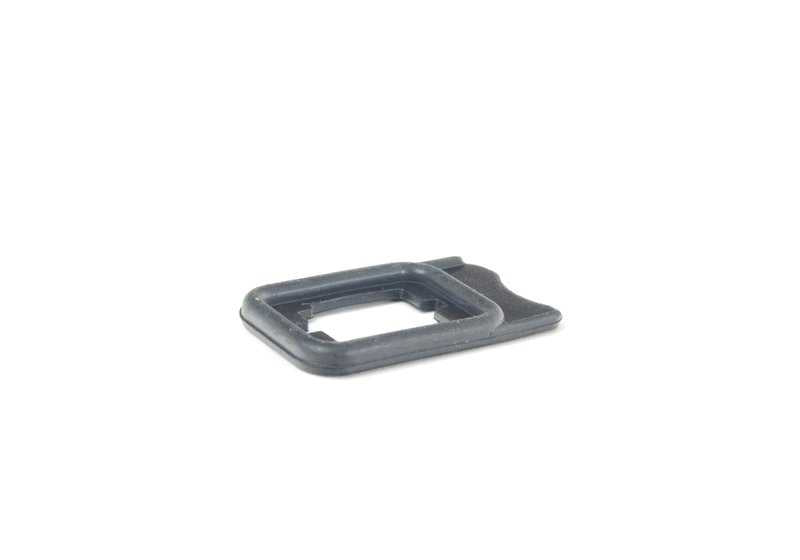 Tailgate handle seal for BMW E83, E83N (OEM 51137058100). Original BMW
