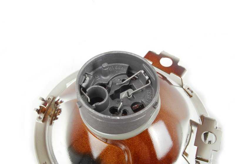 Piloto trasero derecho OEM 63121371936 para BMW E24. Original BMW.